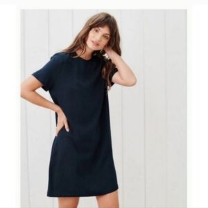JENNI KAYNE Palmer Crepe T-Shirt Dress in Navy Blue Medium